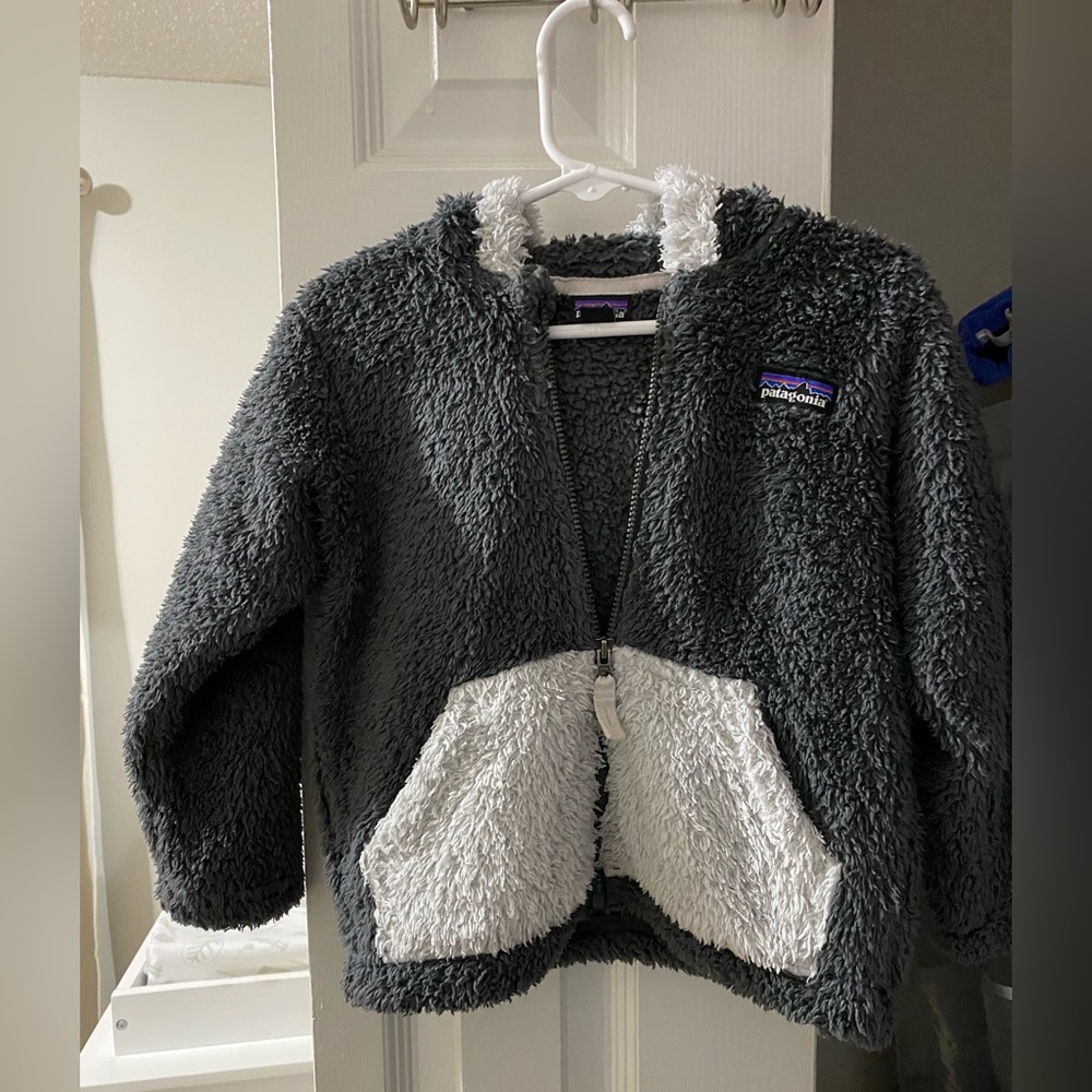 2T Patagonia Furry Friend Hoody Fleece zip up